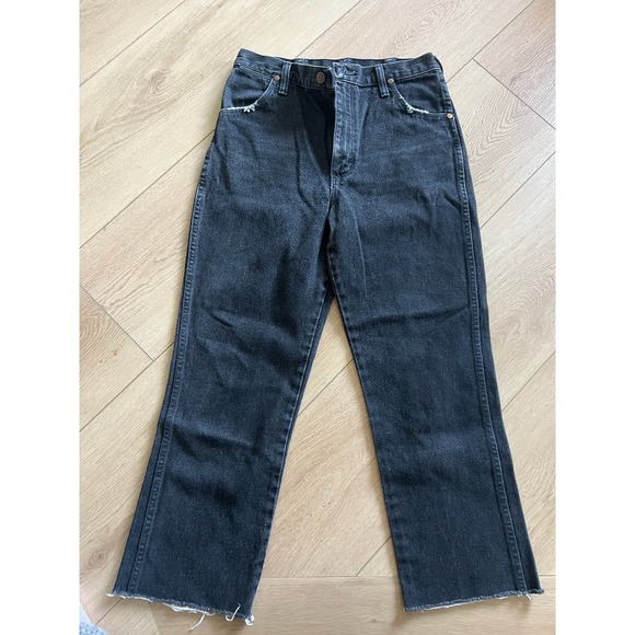 Wrangler Womens Black Denim Jeans Distressed Frayed Hem Retro Style Pants - Picture 1 of 7